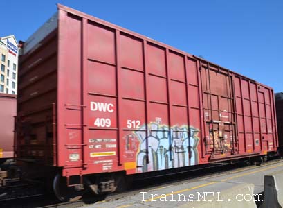 Car/wagon DWC409512 right side / coté droit